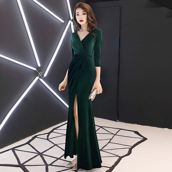 ชุดราตรี ชุดราตรีสวยหรู แบบ ทันสมัย Evening dress