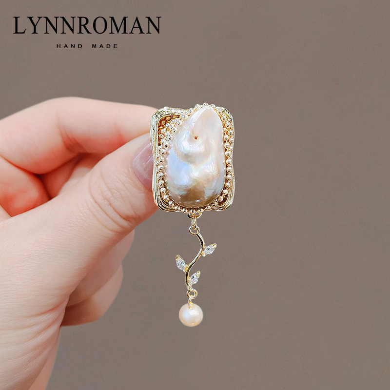 เข็มกลัด เข็มกลัดสวยๆ เข็มกลัดติดเสื้อ Brooch