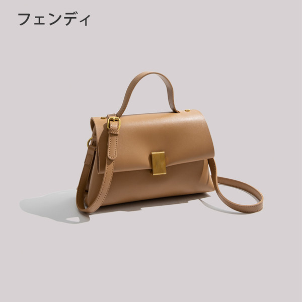 กระเป๋าสะพายข้างผู้หญิง กระเป๋าสะพายสไตล์เกาหลี By Japanese フェンディ authentic bag