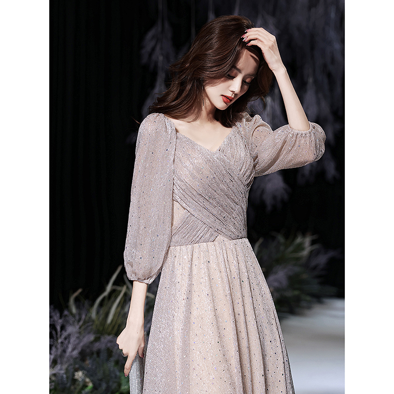 ชุดราตรี ชุดราตรีสวยหรู แบบ ทันสมัย Evening dress