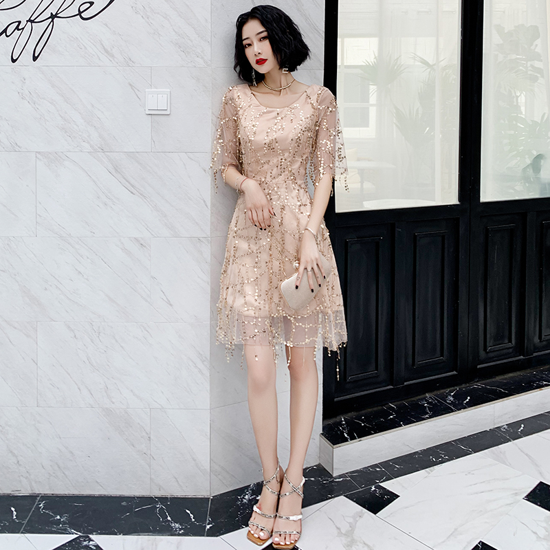 ชุดราตรี ชุดราตรีสวยหรู แบบ ทันสมัย Evening dress