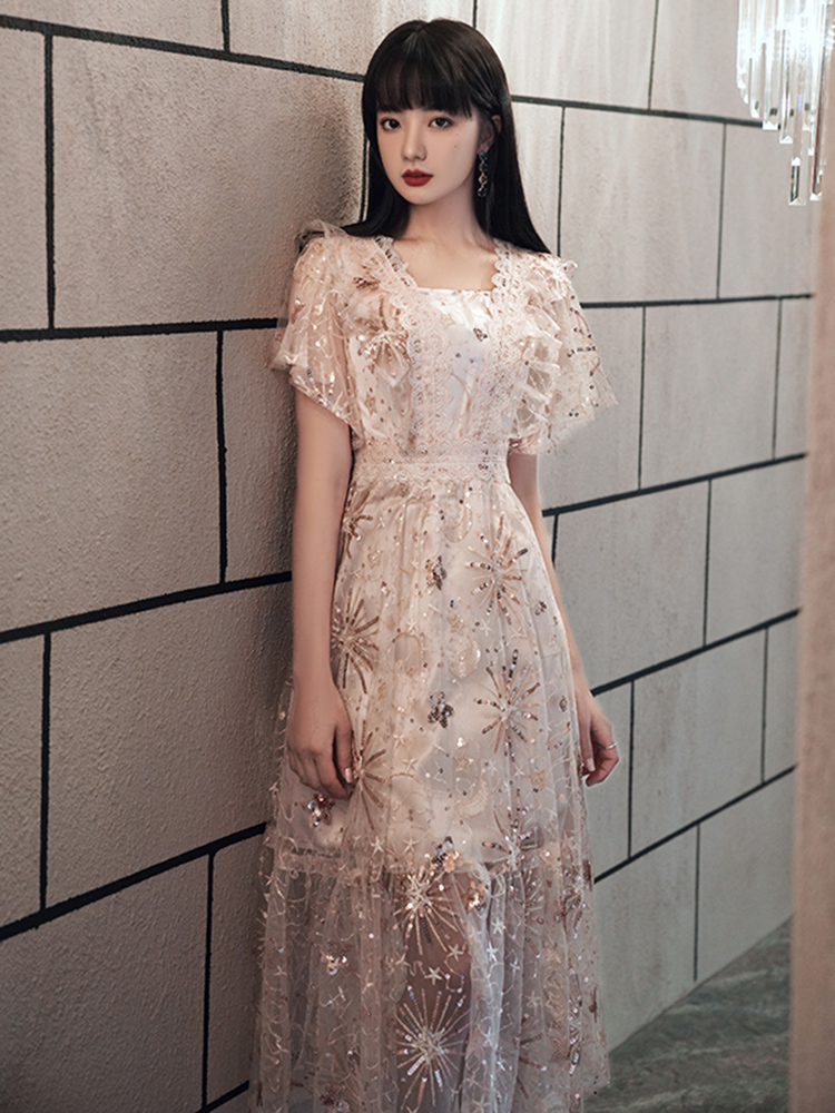 ชุดราตรี ชุดราตรีสวยหรู แบบ ทันสมัย Evening dress
