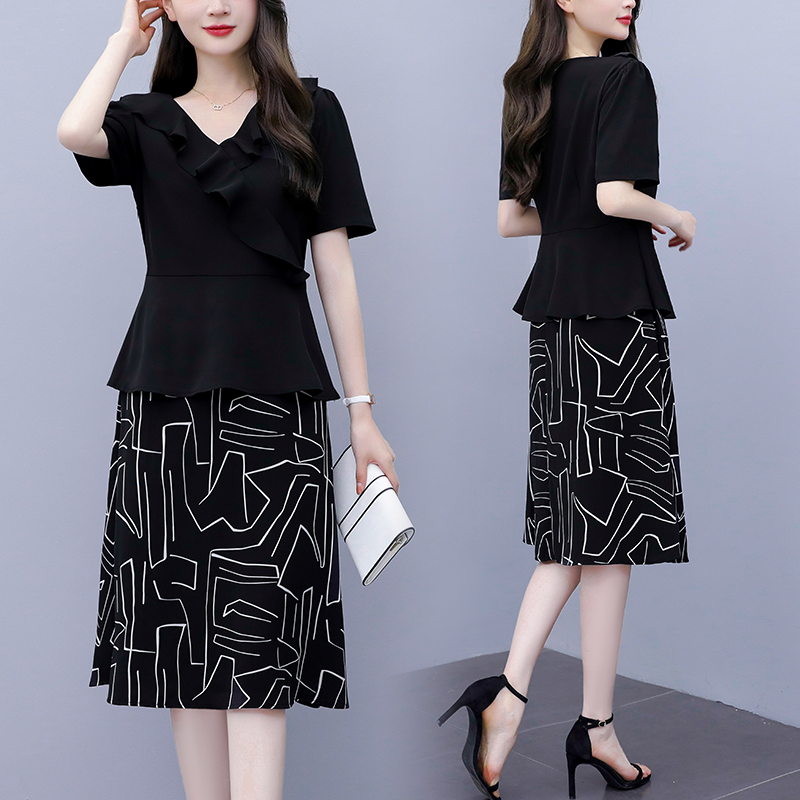 เดรสแขนสั้น มีไซส์ L-4XLอก 38-47 นิ้ว ใส่ได้ทั้งสาวหุ่นดีน่ารักจนถึงสาวอวบพลัสไซส์