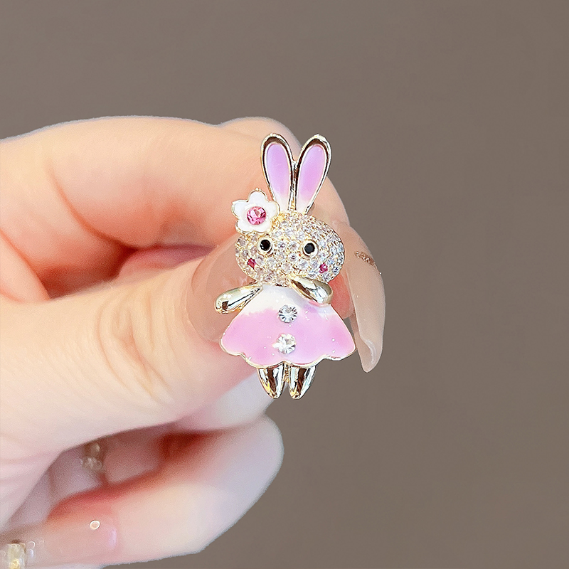 เข็มกลัด เข็มกลัดสวยๆ เข็มกลัดติดเสื้อ Brooch