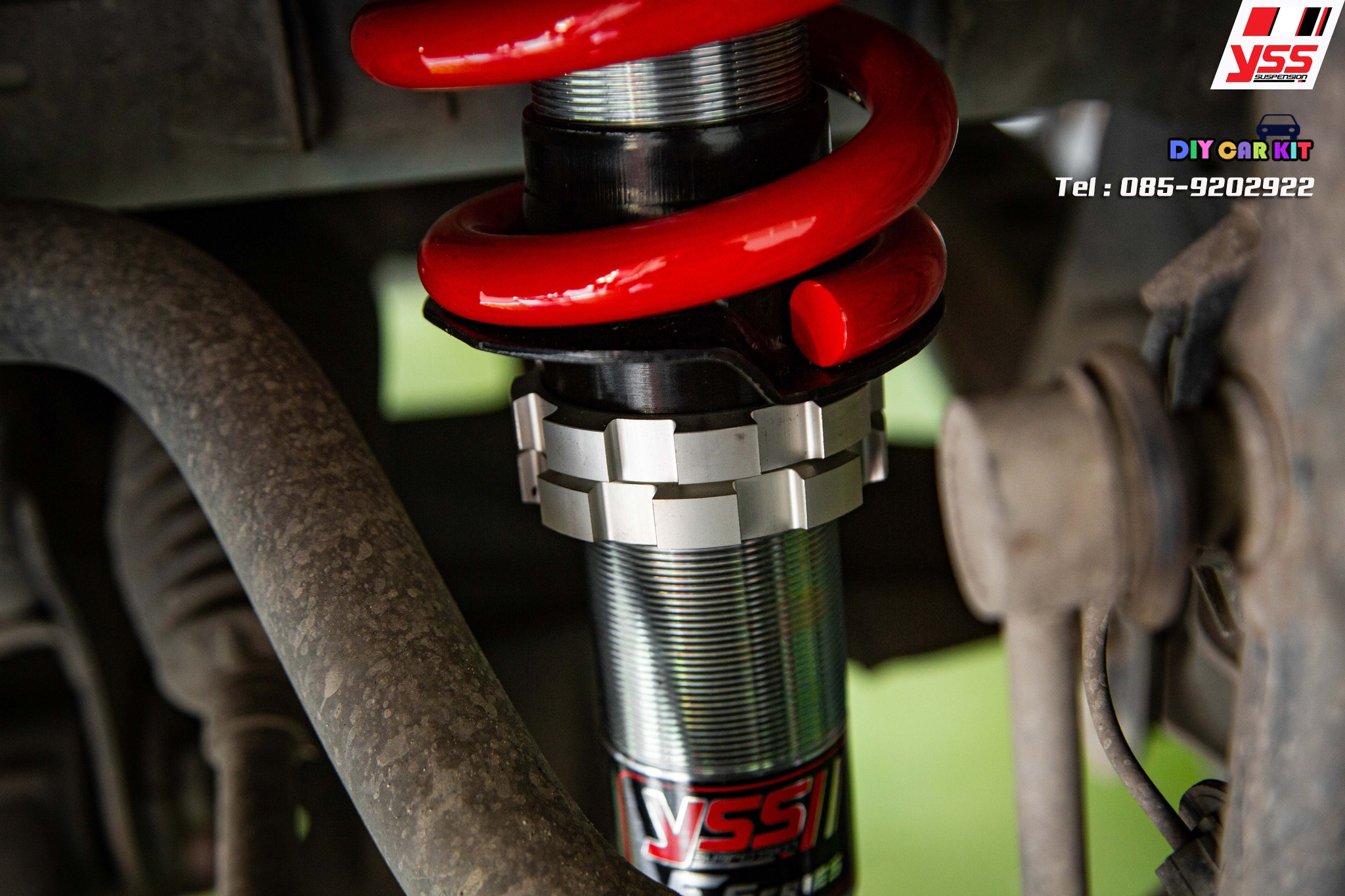 โช๊คอัพ Monotube สปริง YSS รุ่น E-series รถ Toyota Revo 15> ตัวเตี้ย