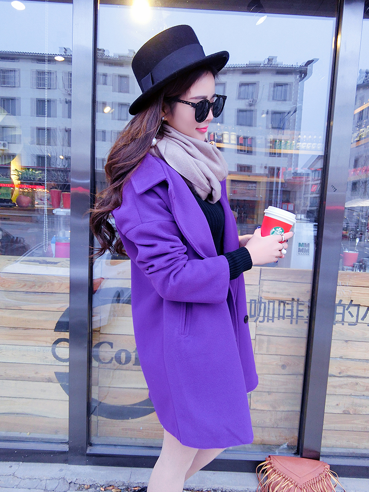 เสื้อโค้ทกันหนาว สีม่วง สีแรง ใส่ออกมาถ่ายรูปขับผิวมากๆ ผ้า วูลผสมสำลี พร้อมบุซับในกันลม พร้อมส่งเลยจ้าา ม่วง ตามภาพสินค้าจริง