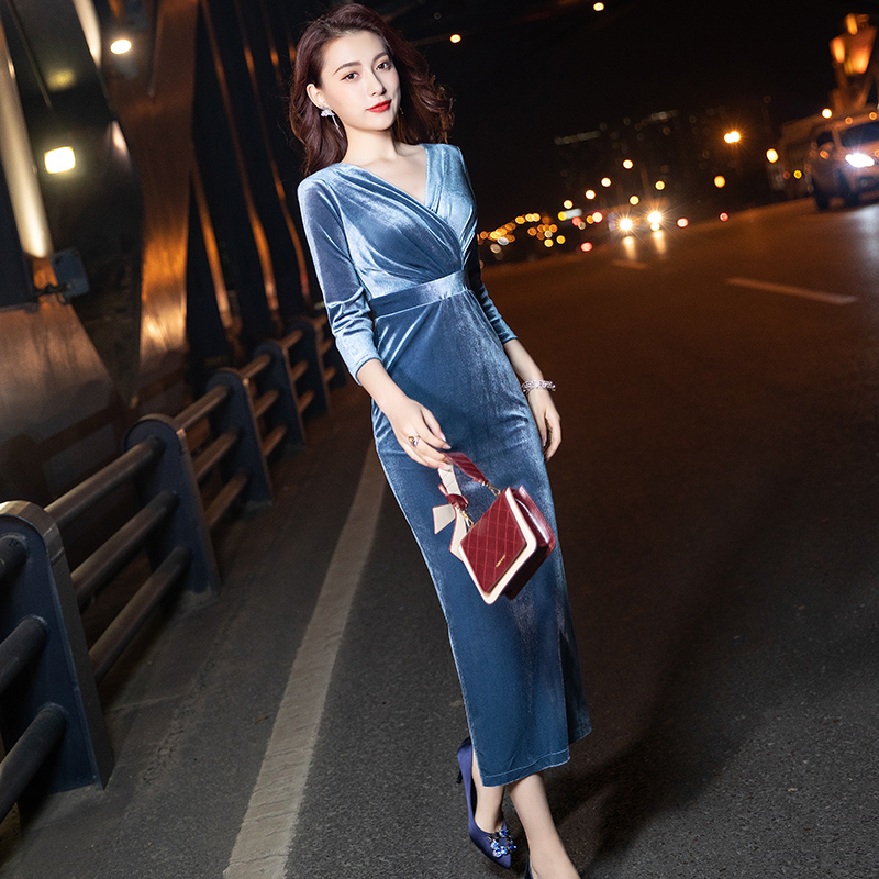 ชุดราตรี ชุดราตรีสวยหรู แบบ ทันสมัย Evening dress