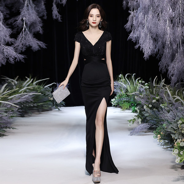 ชุดราตรี ชุดราตรีสวยหรู แบบ ทันสมัย Evening dress