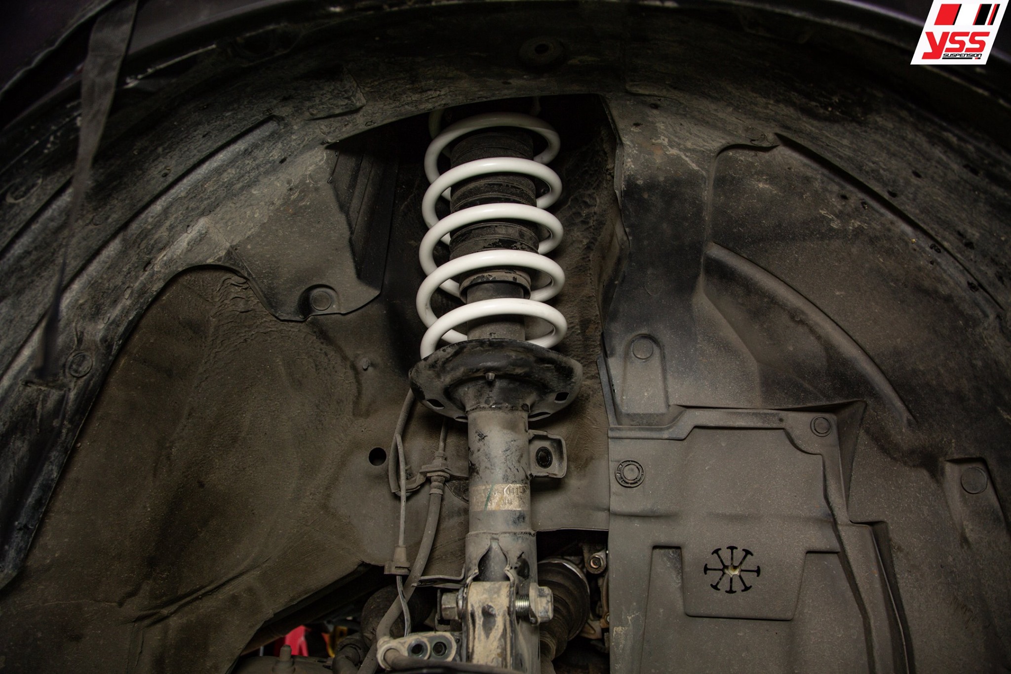 YSS สปริงรถยนต์ Honda Jazz HR-V ปี 15up (โหลดและสเเตนดาร์ด)