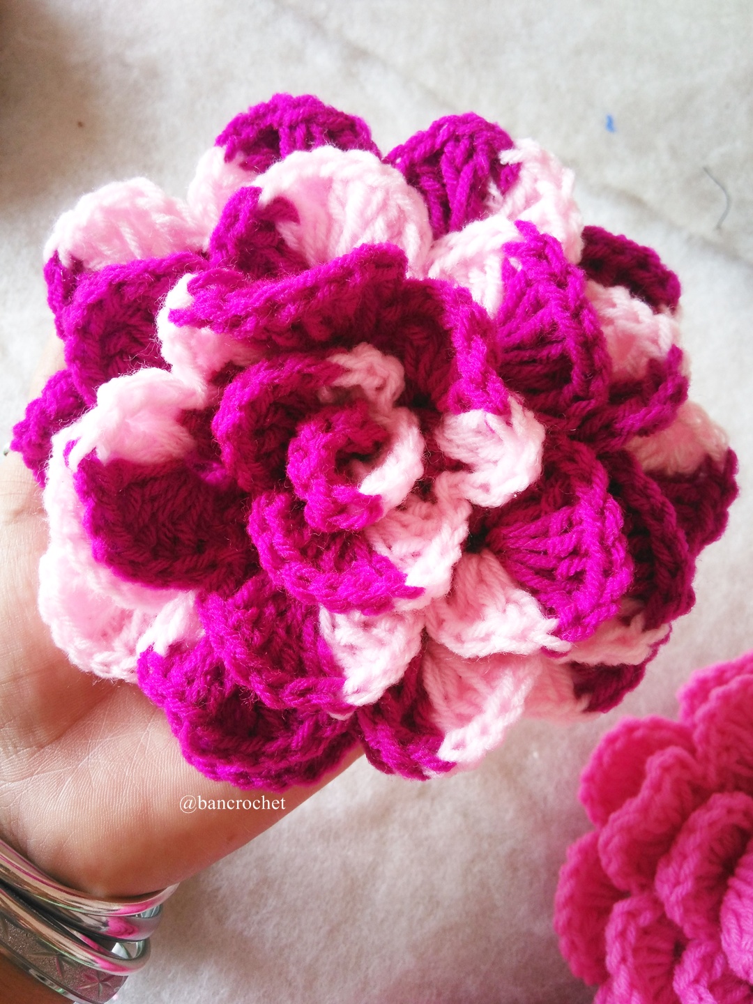 กุหลาบถักไหมพรม Rose Flowers Crochet หลากสี 4 นิ้ว