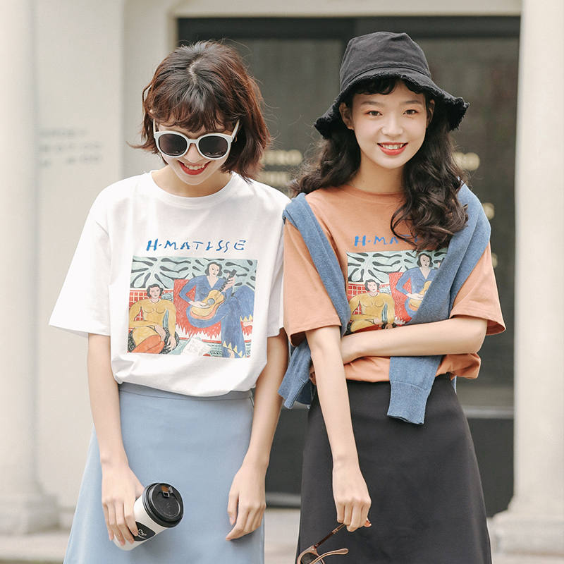 เสื้อยืดวัยรุ่นน่ารักๆ