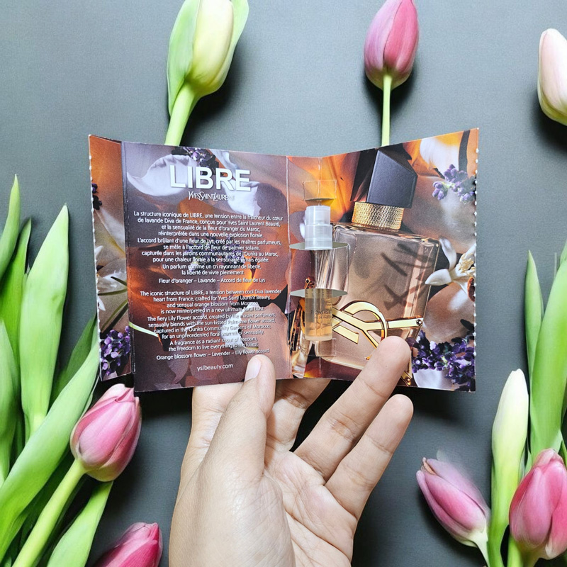 Yves Saint Laurent Libre Flowers & Flames EDP 1.2 ml.