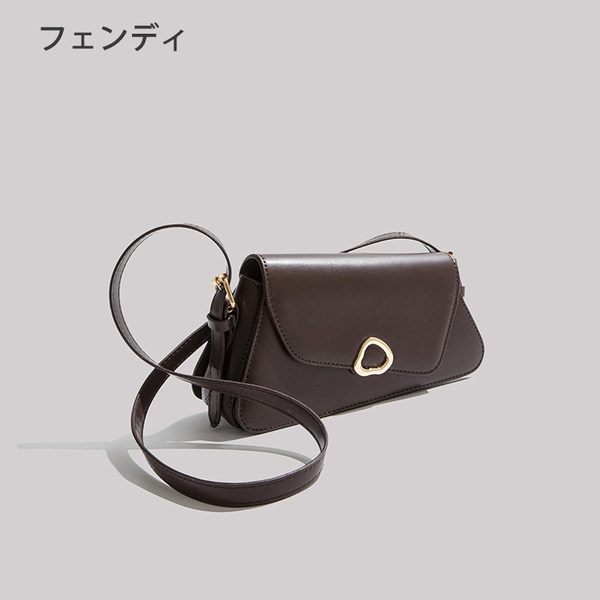 กระเป๋าสะพายข้างผู้หญิง กระเป๋าสะพายสไตล์เกาหลี By Japanese フェンディ authentic bag