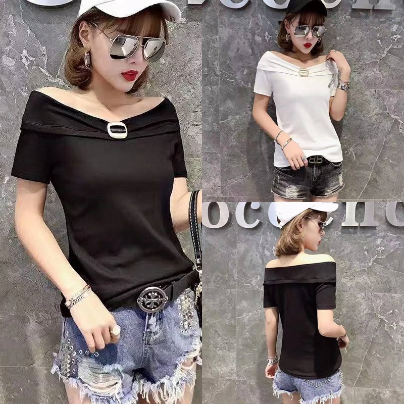 Blouse3822 เสื้อยืดแฟชั่นเปิดไหล่แต่งหัวเข็มขัด ผ้าคอตตอนบอดี้สูทเนื้อดีหนานุ่มยืดหยุ่นสูงใส่สบาย งานสวยผ้านิ่มน่าใส่ แมทช์กับขาสั้นหรือขายาวก็น่ารักไม่แพ้กัน มี 2 สี ขาว, ดำ