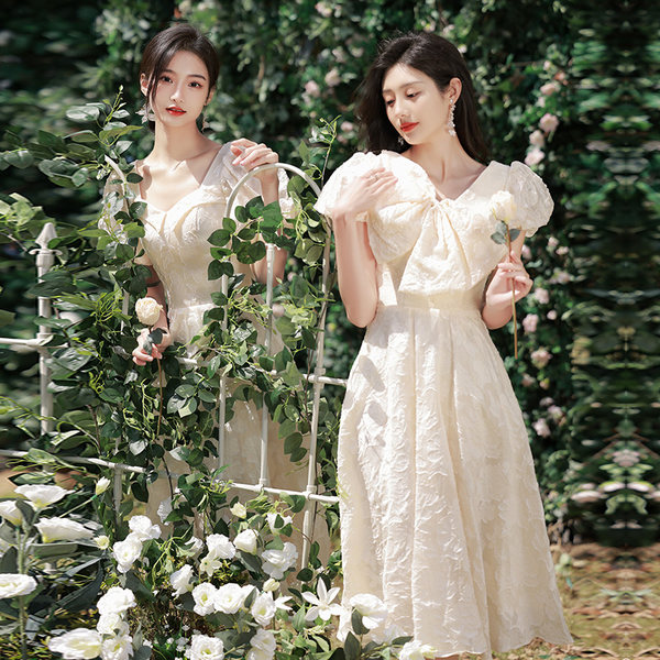 ชุดเพื่อนเจ้าสาวสีครีม ชุดเพื่อนเจ้าสาว ชุดไปงานแต่งงาน