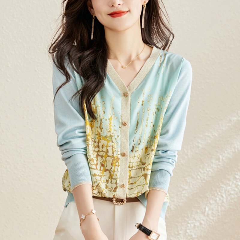 เสื้อเชิ้ตผู้หญิงแขนยาว เสื้อเชิ้ตผู้หญิงใส่ทํางาน 390 บาทต่อชิ้น ฟรีค่าจัดส่ง