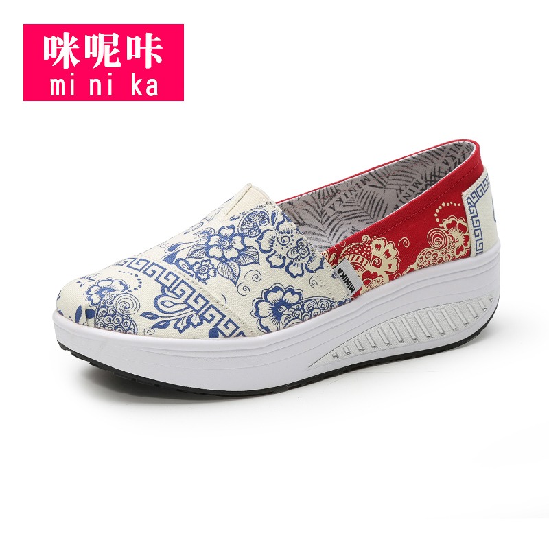 รองเท้าผ้าใบ รองเท้าลำลอง รองเท้าผ้าใบลำลอง รองเท้าแฟชั่นแบบสวม Slipper Shop