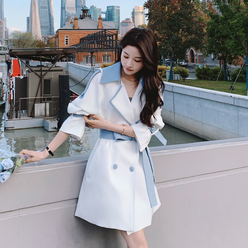 เสื้อโค้ท เสื้อโค้ทกันหนาว เสื้อโค้ทใส่เที่ยวต่างประเทศ ยี่ห้อ: Qianziqian