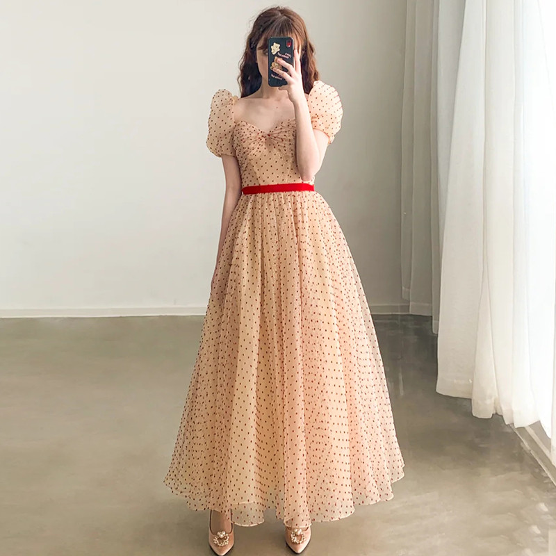 ชุดราตรี ชุดราตรีสวยหรู แบบ ทันสมัย Evening dress
