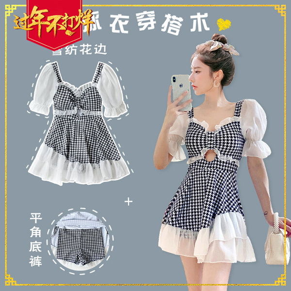 ชุดว่ายน้ำผู้หญิง ชุดว่ายน้ำน่ารัก Bikini ชุดไปทะเล