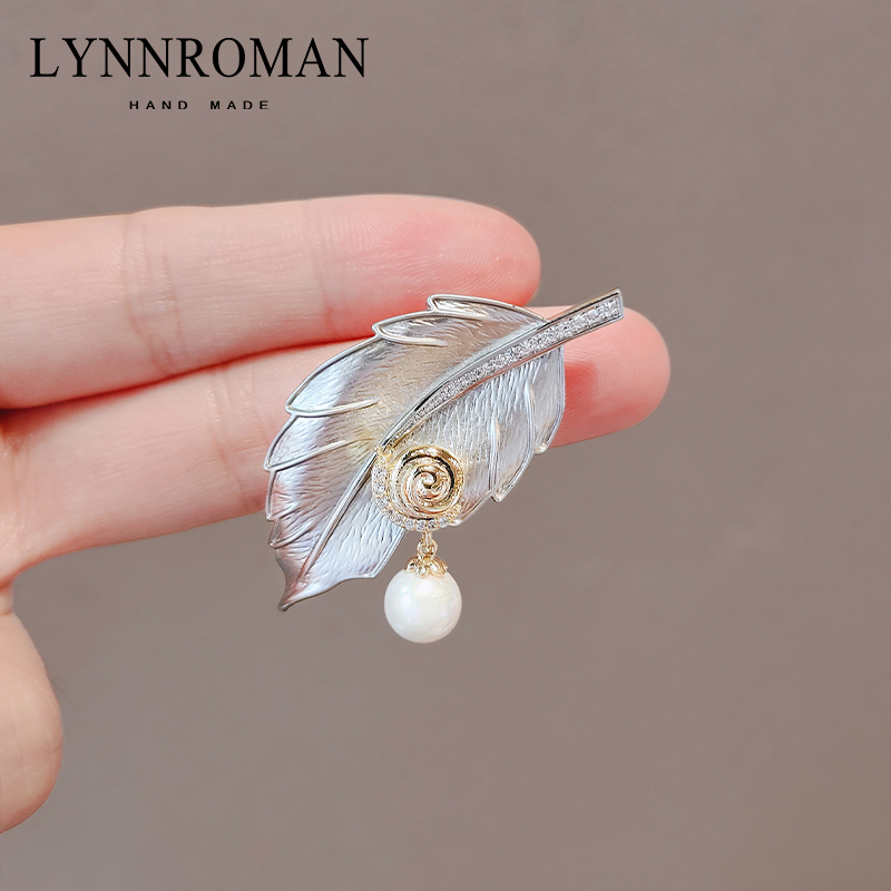 เข็มกลัด เข็มกลัดสวยๆ เข็มกลัดติดเสื้อ Brooch