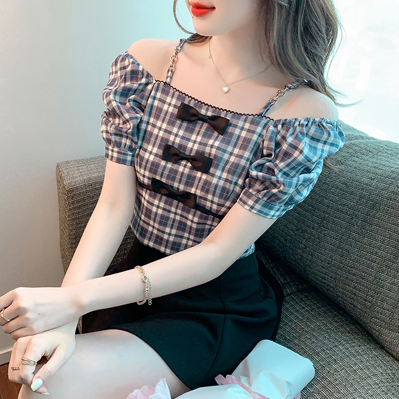 เสื้อเชิ้ตแขนยาววัยรุ่น ลายสวยๆ แบรนด์ YIL AN
