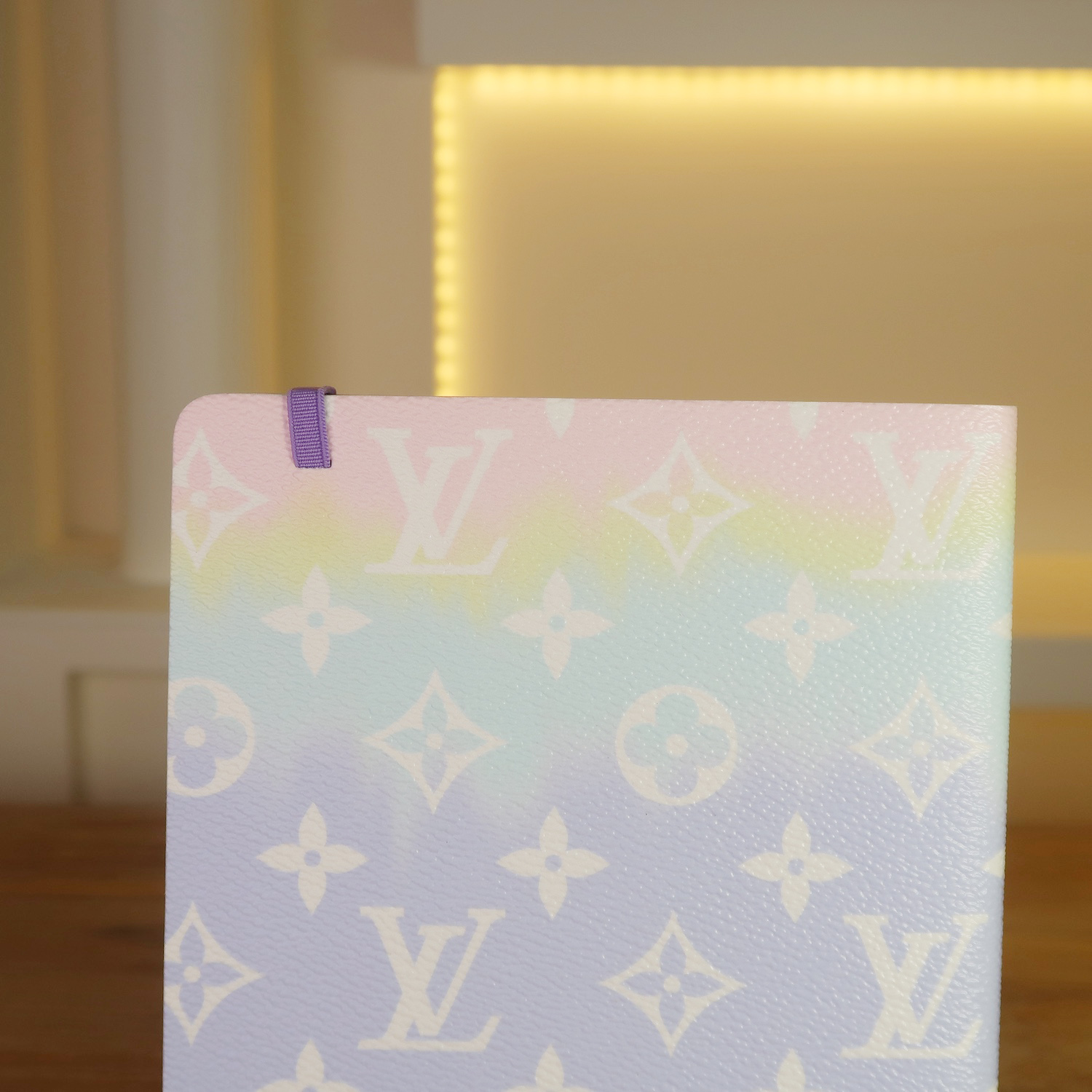 Louis Vuitton Giant Monogram Pastel Escale Note Book