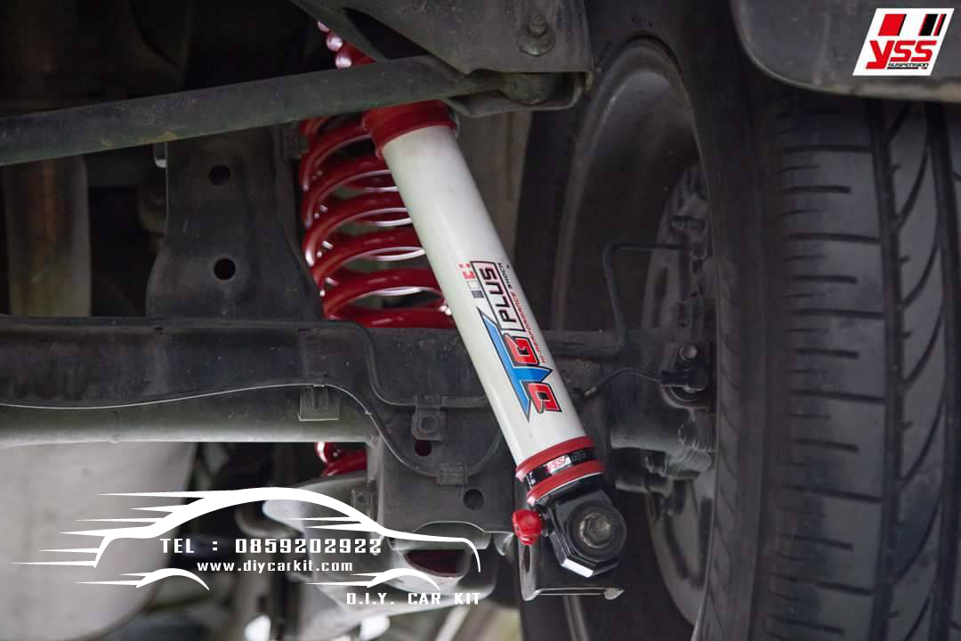 โช้คอัพรถยนต์ สปริง YSS รุ่น DTG Plus รถ Toyota FORTUNER ปี 05-14 โหลดเตี้ย