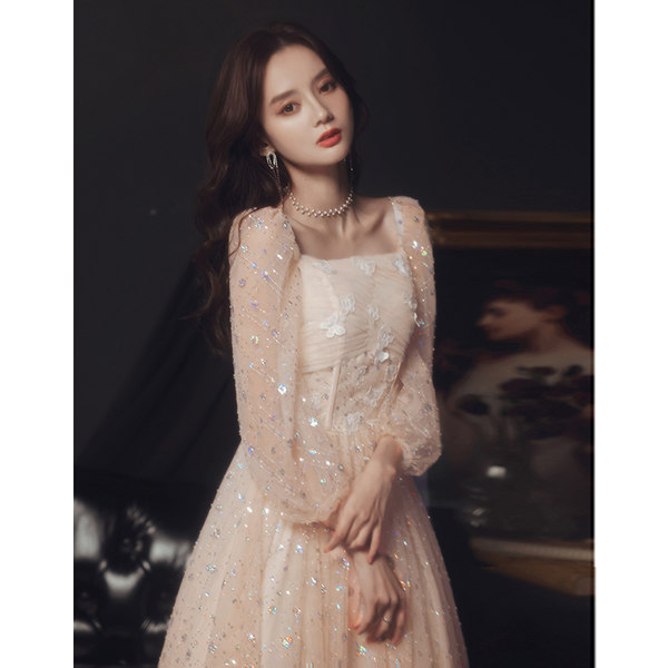 ชุดราตรี ชุดราตรีสวยหรู แบบ ทันสมัย Evening dress