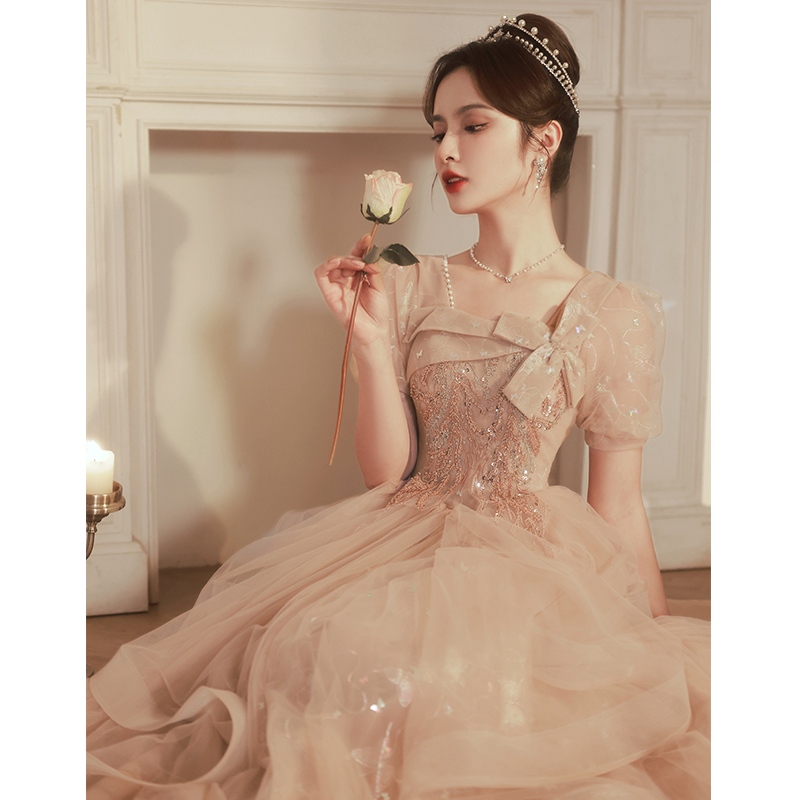 ชุดราตรี ชุดราตรีสวยหรู แบบ ทันสมัย Evening dress