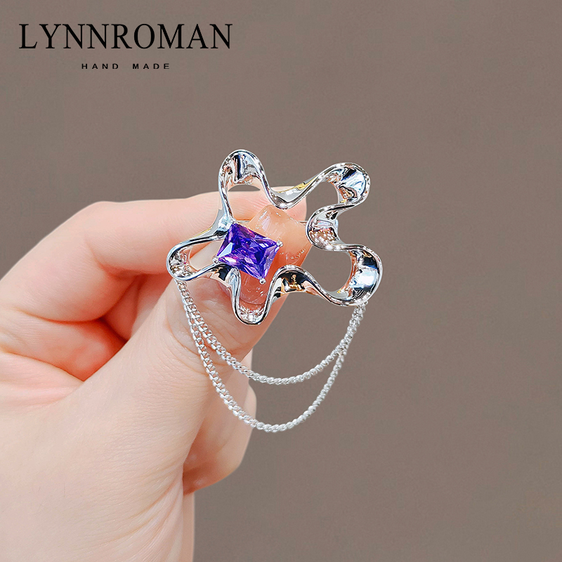 เข็มกลัด เข็มกลัดสวยๆ เข็มกลัดติดเสื้อ Brooch