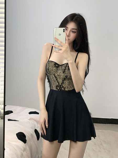 ชุดว่ายน้ำผู้หญิง ชุดว่ายน้ำน่ารัก Bikini ชุดไปทะเล