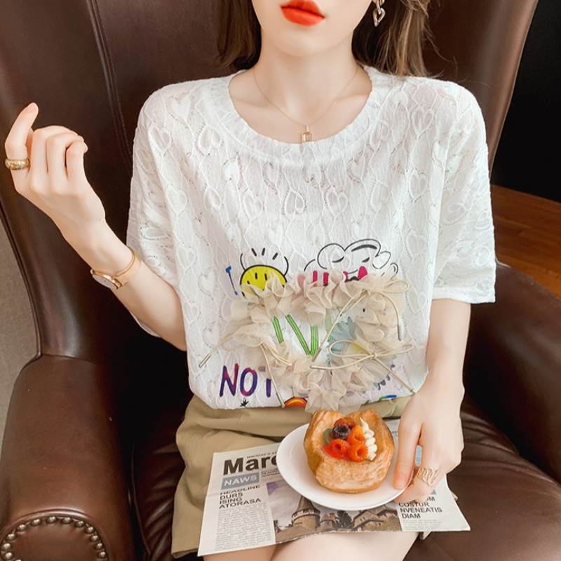 เสื้อยืดวัยรุ่นน่ารักๆ เสื้อวัยรุ่นแขนสั้น เสื้อผ้าวัยรุ่นเกาหลี แบรนด์ Wiyike