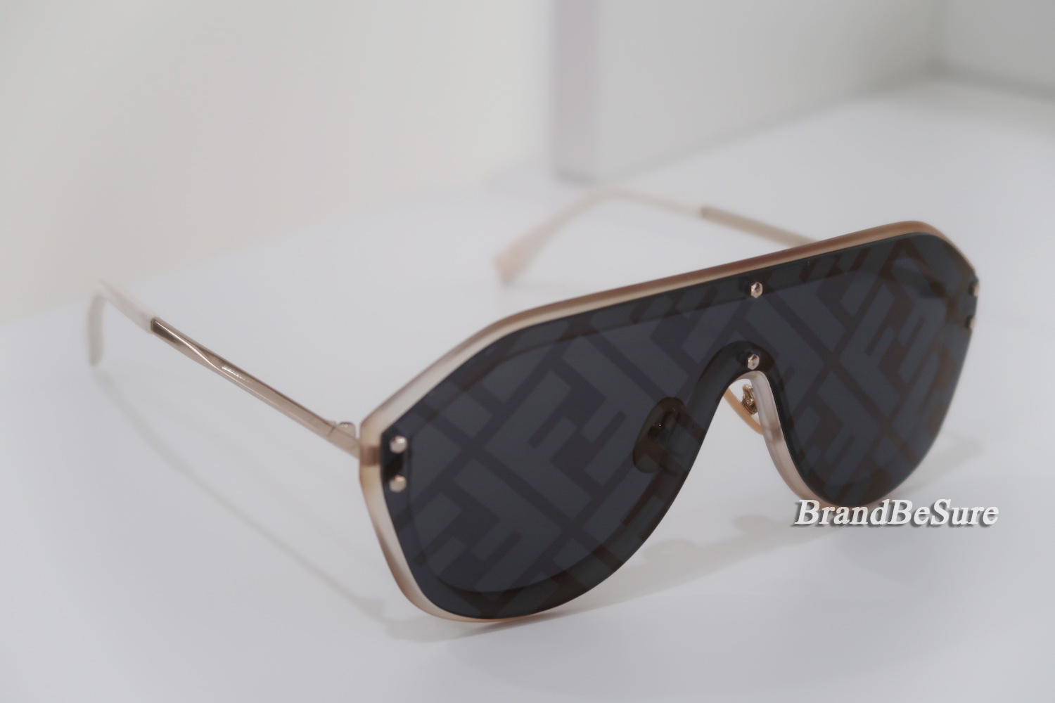Fendi FF Logo Sunglasses M0039