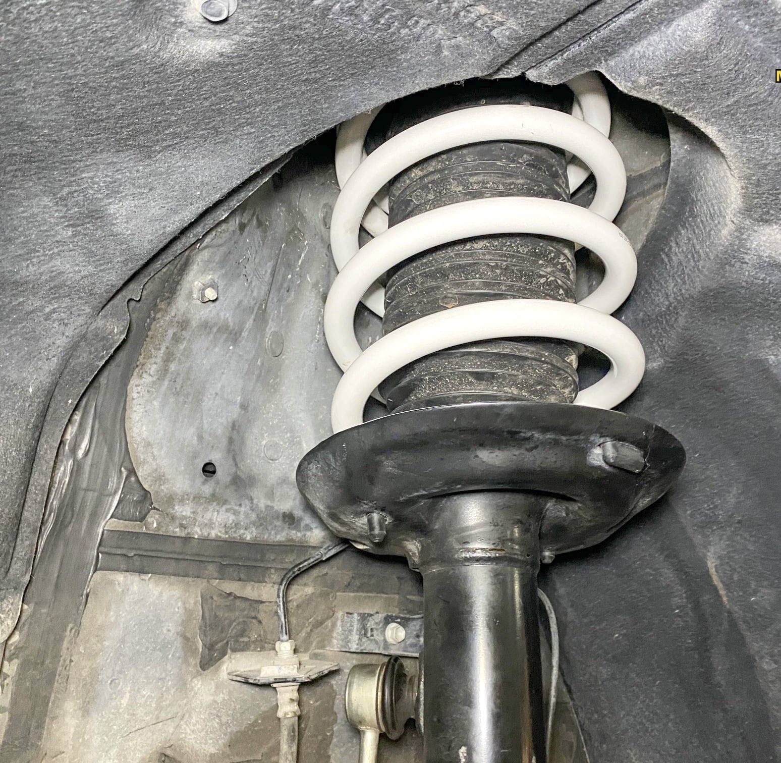 โช้คอัพYSS คู่หลัง + สปริงสูงสแตนดาร์ดครบชุด Majesty ปี 2019 ขึ้นไป