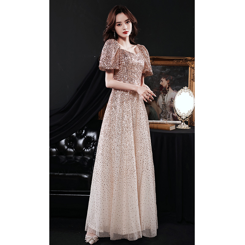 ชุดราตรี ชุดราตรีสวยหรู แบบ ทันสมัย Evening dress