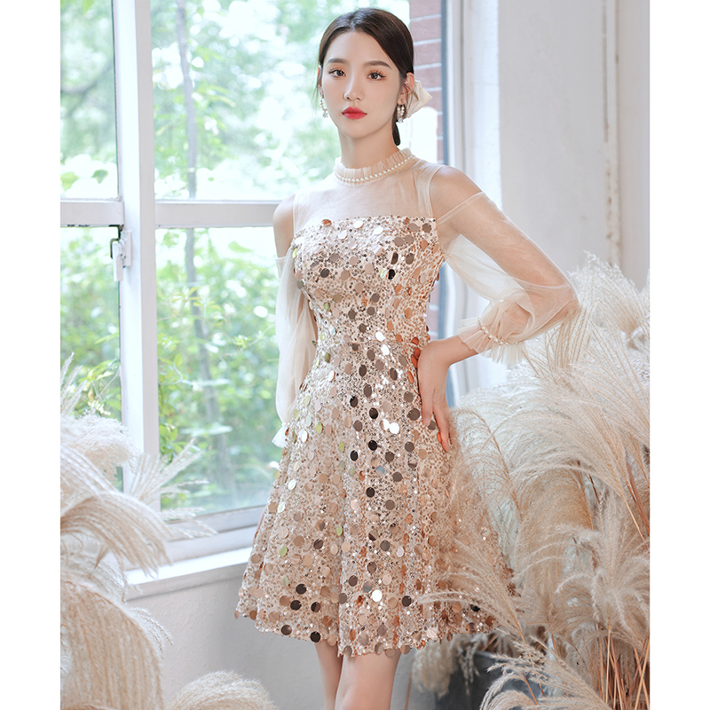 ชุดราตรี ชุดราตรีสวยหรู แบบ ทันสมัย Evening dress
