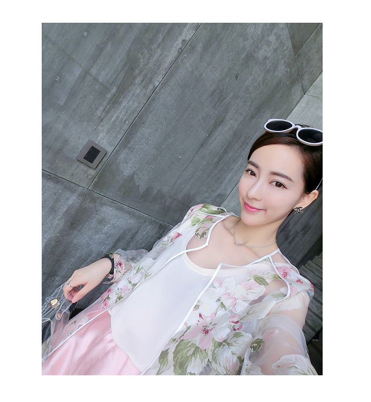 เสื้อคลุม ผ้าแก้ว พร้อมส่ง ลายดอกไม้หวานๆ แบบเก๋ไก๋ไม่เหมือนใคร