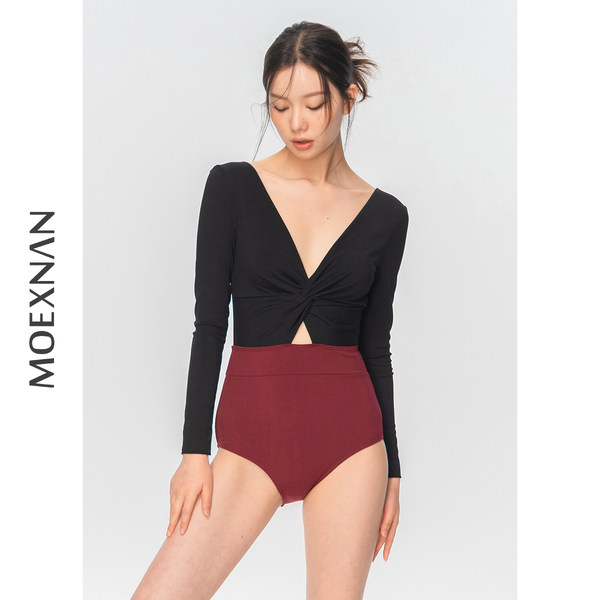 ชุดว่ายน้ำผู้หญิง ชุดว่ายน้ำน่ารัก Bikini ชุดไปทะเล