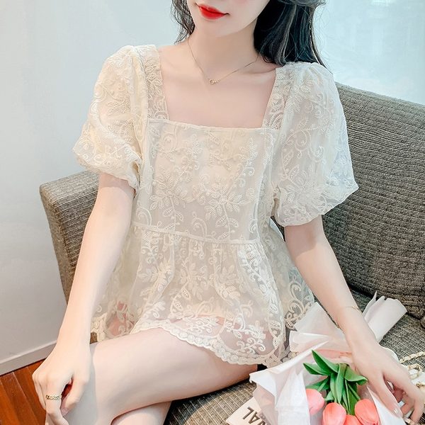 เสื้อลูกไม้ แขนสั้น