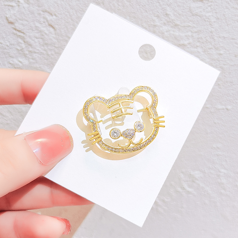 เข็มกลัด เข็มกลัดสวยๆ เข็มกลัดติดเสื้อ Brooch