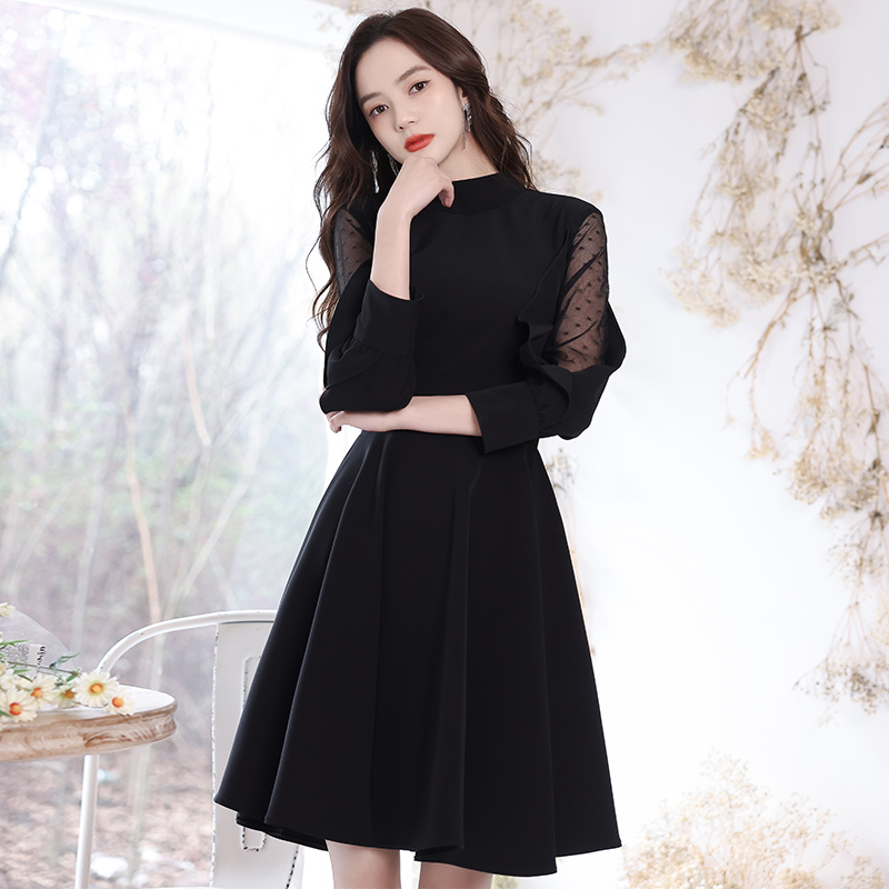 ชุดราตรี ชุดราตรีสวยหรู แบบ ทันสมัย Evening dress