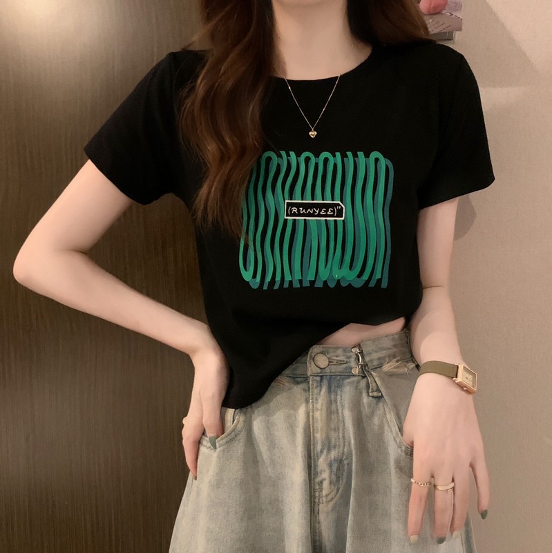 เสื้อผ้าวัยรุ่นเกาหลี เสื้อยืดวัยรุ่นผู้หญิง มีขนาด S M L XL