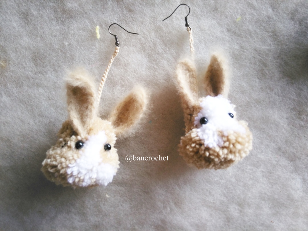 ต่างหูถักกระต่ายปอมปอม earrings pompoms หลากสี