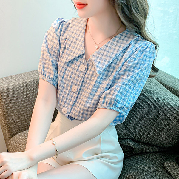 เสื้อลูกไม้ แขนสั้น