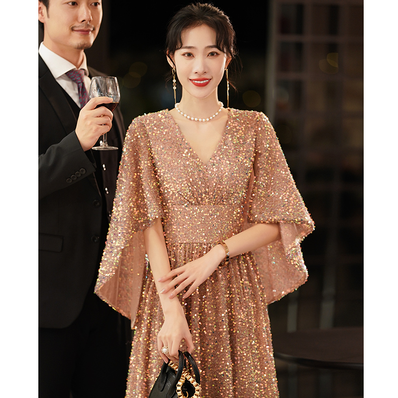 ชุดราตรี ชุดราตรีสวยหรู แบบ ทันสมัย Evening dress