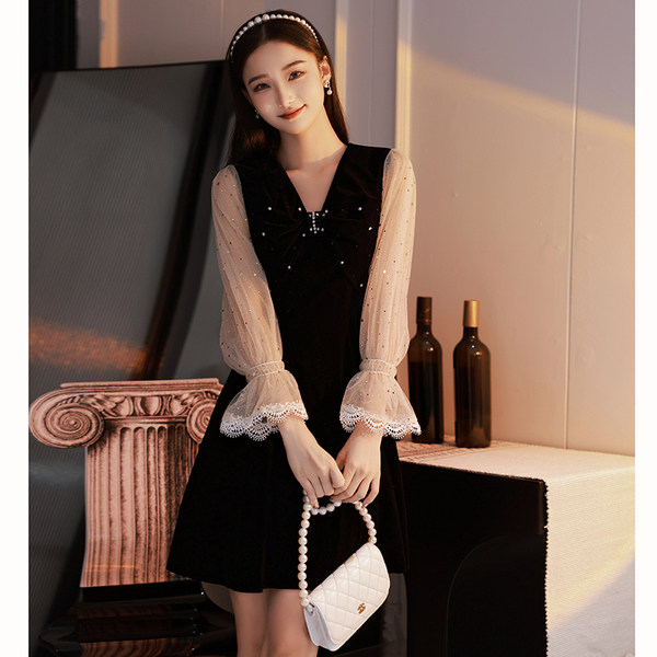 ชุดราตรี ชุดราตรีสวยหรู แบบ ทันสมัย Evening dress