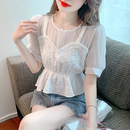 เสื้อเชิ้ตแขนยาววัยรุ่น ลายสวยๆ แบรนด์ YIL AN