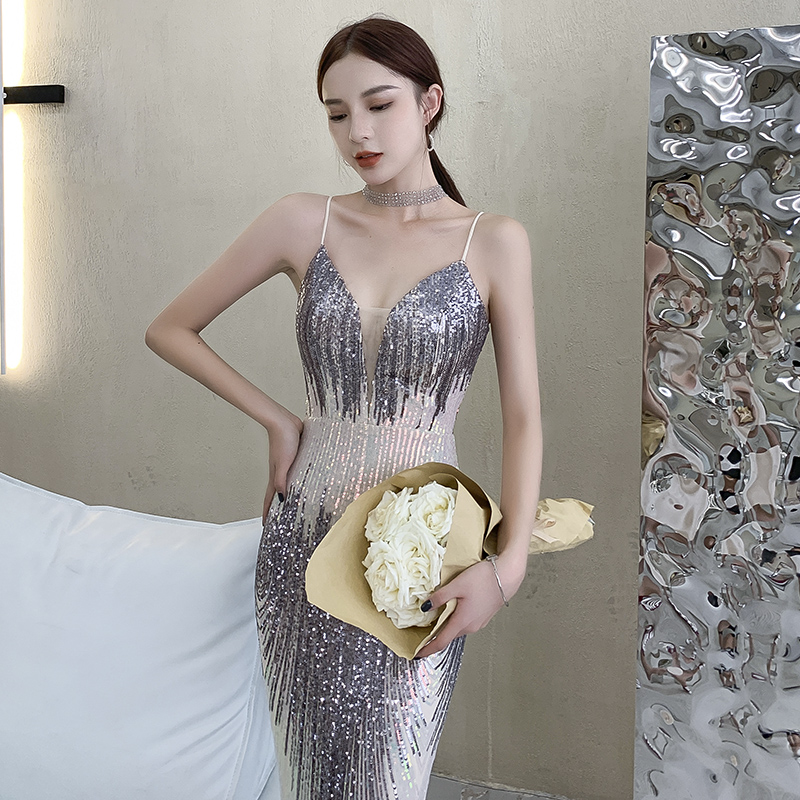 ชุดราตรี ชุดราตรีสวยหรู แบบ ทันสมัย Evening dress