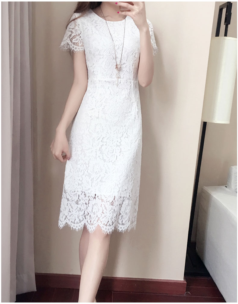 Dress4495 เดรสลูกไม้ทรงเข้ารูป ซิปหลังใส่ง่าย มีซับในอย่างดีทั้งชุด ผ้าลูกไม้คอตตอนเนื้อดีหนาสวย งานดีทรงดีลายสวย เรียบหรูดูแพงสุด ใส่ทำงาน/ใส่ออกงานได้